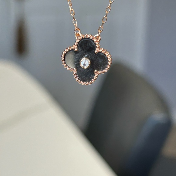 Obsidian and rose gold with crystal - Picture 3 of 5